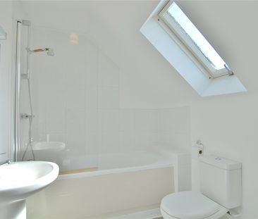 Devereaux Crescent, Ebley, Stroud, Gloucestershire, GL5 - Photo 3