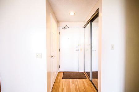 For Lease - 7 Bishop Avenue Unit# 1610, Toronto, Ontario - Photo 4