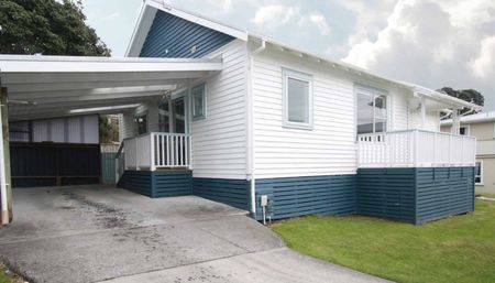 Well Presented In A Superb Location - Photo 5