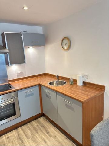 1 bedroom apartment to rent - Photo 2