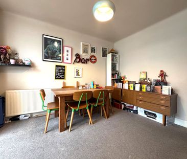 3 bedroom terraced house to rent - Photo 2