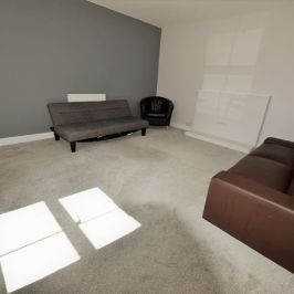 3 bedroom Flat in Flat 15, Leeds - Photo 1