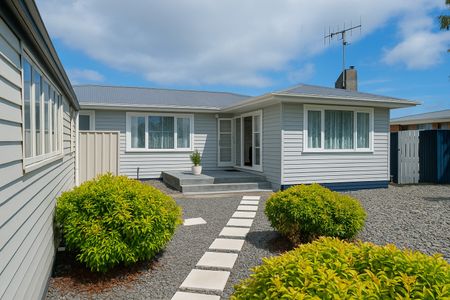 Kauri Street, Havelock North - Photo 5