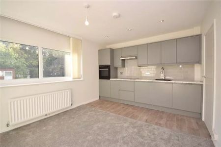 2 Bed Flat, Grove Court, LS6 - Photo 5