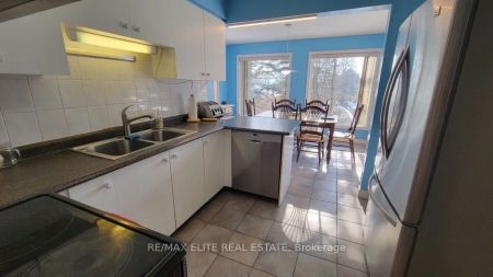 Detached Home For Lease | N9253423 - Photo 3