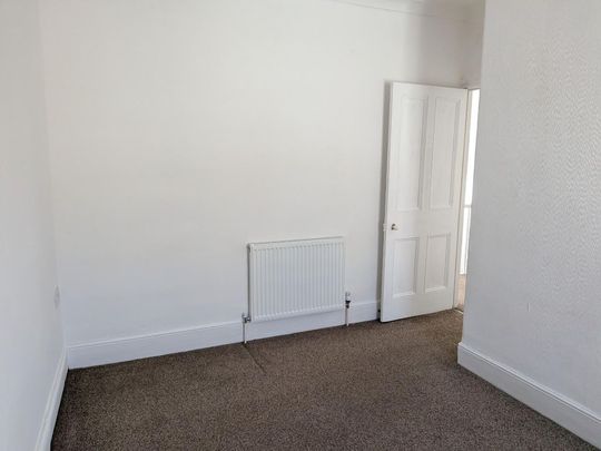 Waterloo Road, Llanelli, SA15 2PY - Photo 1