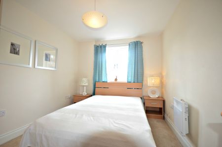 2 bedroom apartment to rent - Photo 3