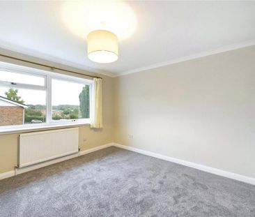 3 bedroom end of terrace house to rent - Photo 5