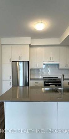 Hwy 7./Jane Brand New Luxury 3Bdrm Twnhouse Bright +Spacious - Photo 1