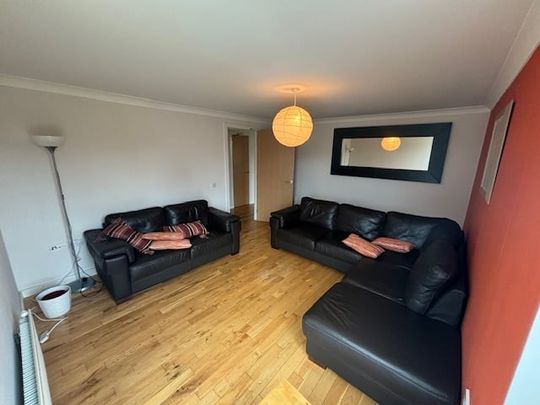 2 Bed Flat, Ritz Place, G5 - Photo 1