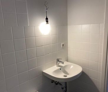 *Frisch renovierte 3-Zimmerwohnung mit Balkon und toller Aussicht* - Photo 4