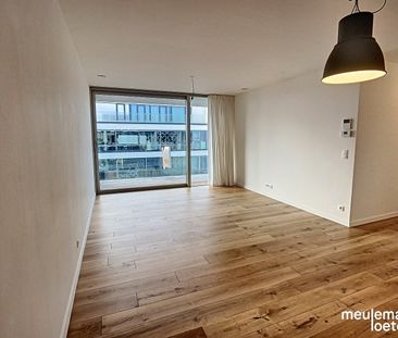 Uiterst energiezuinig appartement met parking - Photo 2