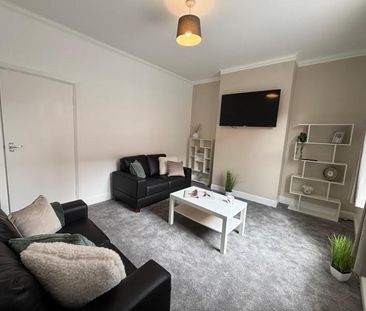 4 bedroom terraced house to rent - Photo 4