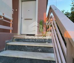 Διαμέρισμα για ενοικίαση - Καλύβια Θορικού, - Photo 1