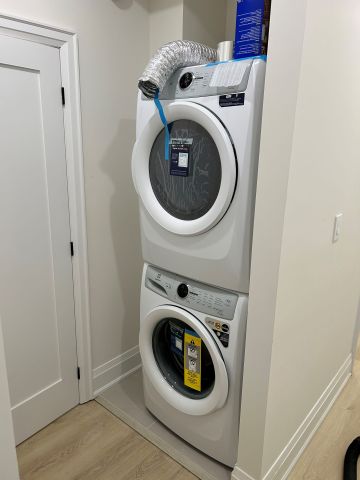 For Lease - 144 Wychwood Avenue, Toronto, Ontario - Photo 2