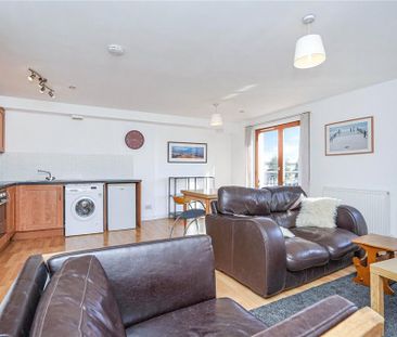 2 bedroom flat to rent - Photo 5