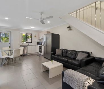 Modern 2 Bedroom Unit - Photo 4