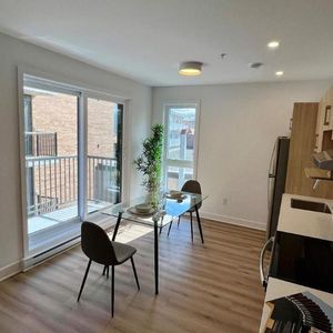 Neuf 5 1/2, électros et internet inclus! 6180 Vanier - Photo 2