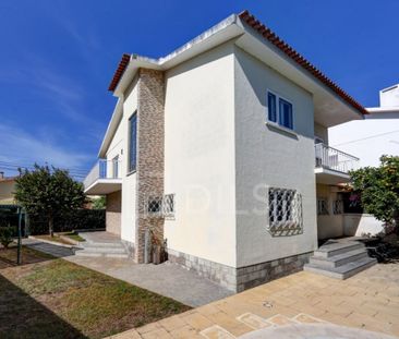 5 room luxury House for rent in Carcavelos, Cascais e Estoril, Casc... - Photo 4