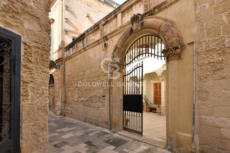 Attico Vico Boemondo, Centro Storico, Lecce - Photo 5