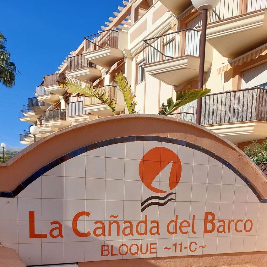 Alquiler de piso en Carretera de Almería, 11 - Photo 1