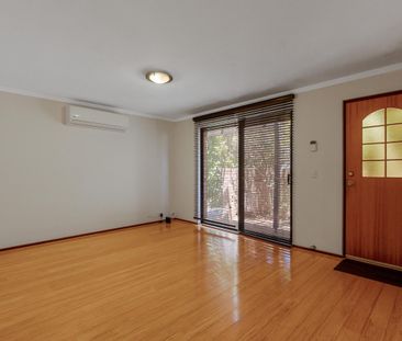 4/4 Birdwood Avenue - Photo 2