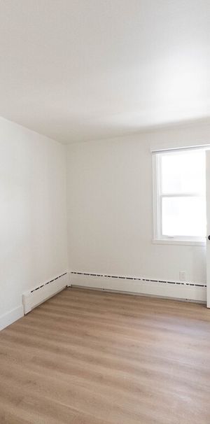 3½ Non Meublé – Rachel Est - Photo 1