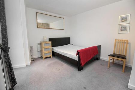 2 Bedroom Apartment - Second Floor - Photo 3