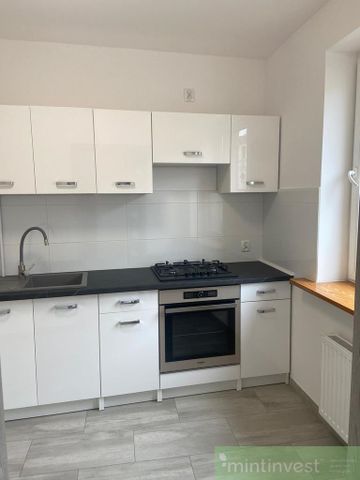 Umeblowana kawalerka z balkonem na wynajem - Zdjęcie 5