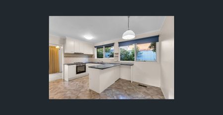 GREAT LOCATION - Photo 2