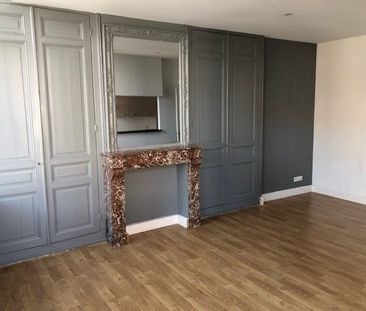 Location Appartement 2 pièces 44m² - Photo 2