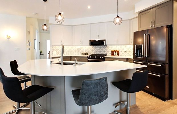 For Lease - 106 Clippers Lane, Blue Mountains, Ontario - Photo 1