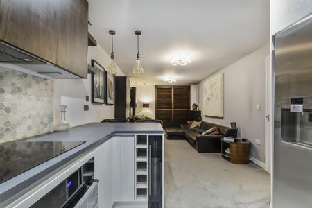 3 Salamanca Place, Vauxhall, London, SE1 - Photo 4