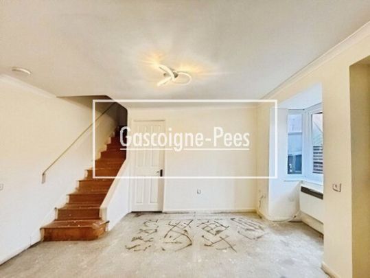 Hatch Warren, Basingstoke, RG22 - Photo 1