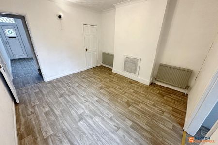 3 bedroom terraced house to rent - Photo 2