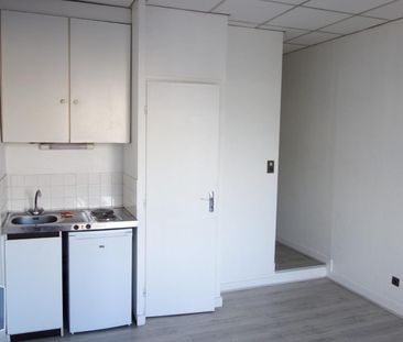 Location Appartement 1 pièce 18m² GRENOBLE 38000 - Photo 3