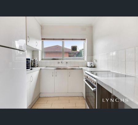 4/25 Genoa St, Moorabbin, Vic 3189 - Photo 2