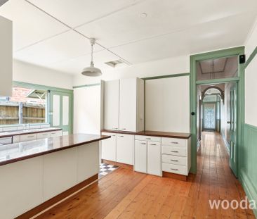 CHARMING VICTORIAN TERRACE IN THE HEART OF NORTHCOTE – WHERE THE OL... - Photo 2