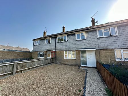 Trinity Avenue, Bury St. Edmunds, Mildenhall - Photo 2