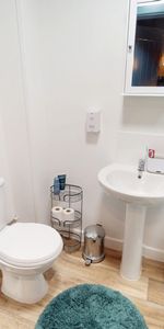 1256-1258 Pershore Road Birmingham - Photo 3