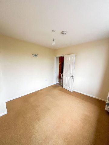 2 Bed Maisonette, Braemar Crescent, BS7 - Photo 3