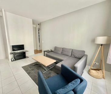 Location Appartement 3 pièces Meublé 71m² NICE 06000 - Photo 2
