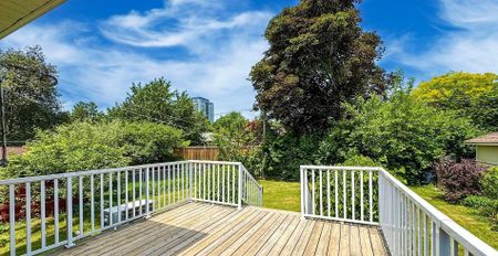 For Lease - 60 Beacham Crescent Unit# Upper, Toronto, Ontario - Photo 3