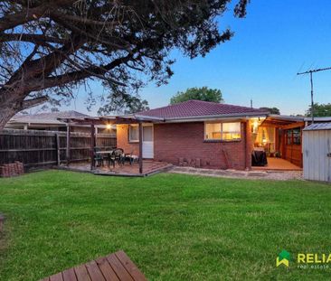 Beautifully Presented 3-Bedroom Family Home in Hoppers Crossing - Photo 3