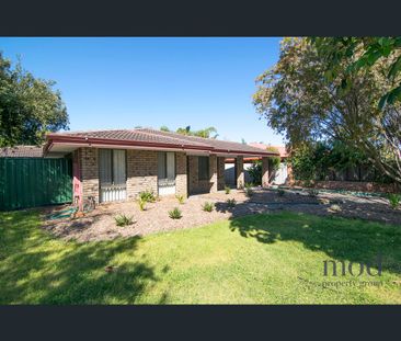 39 Kemmish Ave, Parmelia, WA 6167 - Photo 6