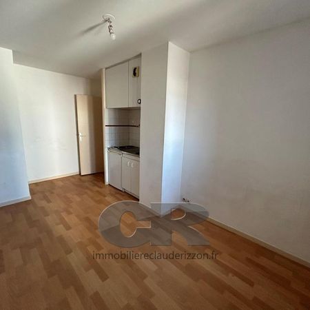 Location Appartement 1 pièce 18m² NANCY 54000 - Photo 4