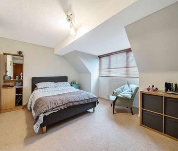 Marlborough Court, Wiltshire Drive, Wokingham, RG40 - Photo 6