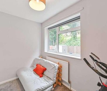 Revell Rise, Plumstead, SE18 - Photo 4
