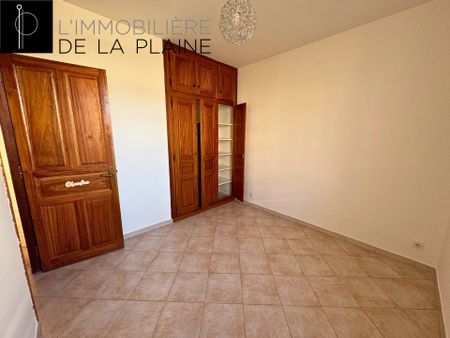 Location Appartement 4 pièces 100m² PENTA DI CASINCA 20213 - Photo 2