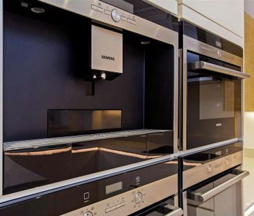4 bedroom townhouse to rent - Photo 3